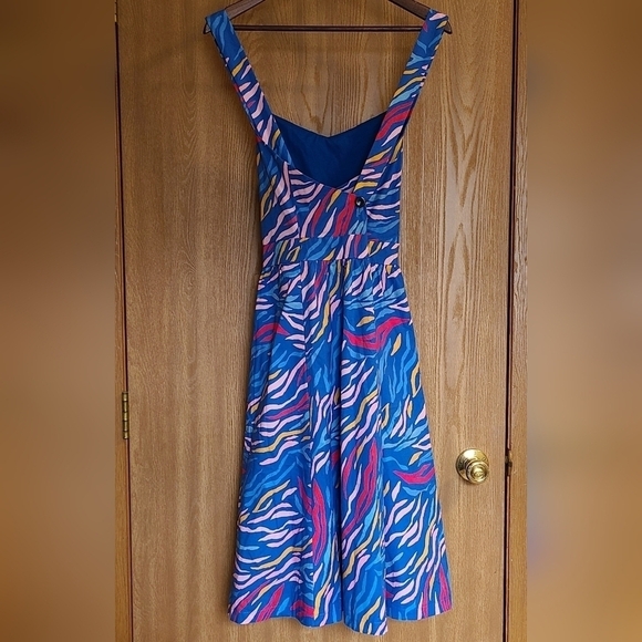Heroines Fanta Funkywave Colorful Sleeveless Dress - Picture 3 of 9